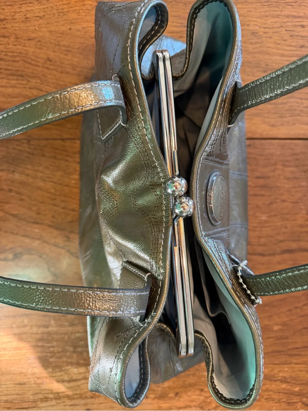 COACH Olive metallic patent Leather Signature Tote Bag F15658